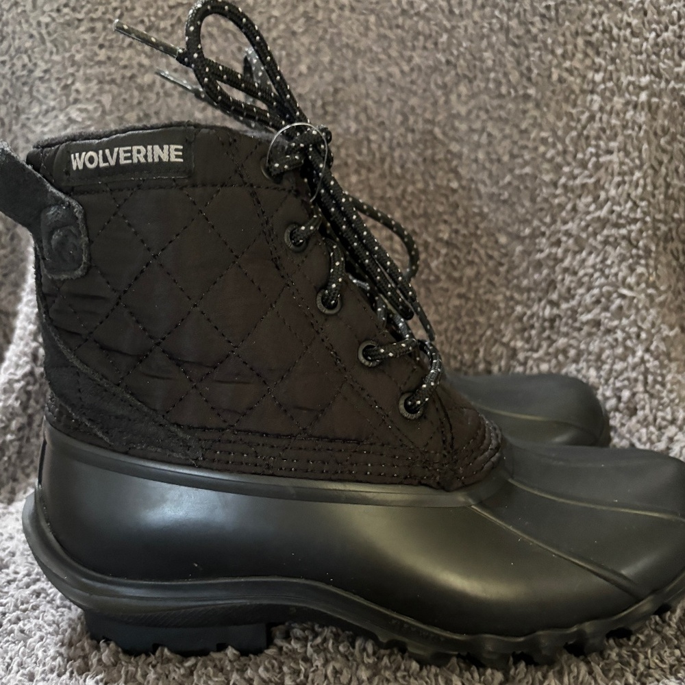 Wolverine Women’s‎ Torrent Quilted Duck Boot Size 8M New